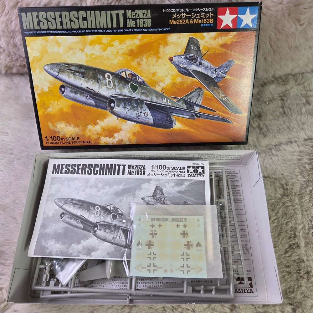 Tamiya 1/100 Messerschmitt Me262A Me163B Combat Plane Model Kit 61604